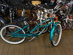 Велосипед Electra Cruiser 1 Step Thru Green Metallic (Garage Vintage)
